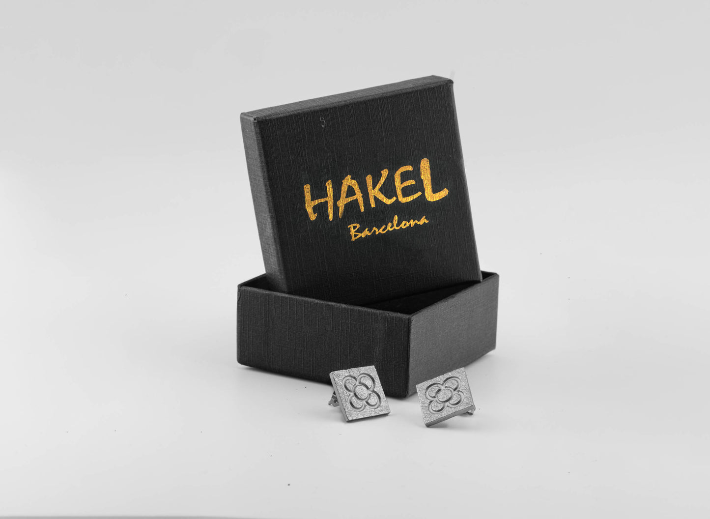 Square Catalan Panot Flower Earrings handcrafted jewelry detail