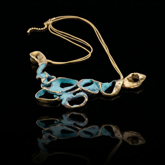 Corallum Pendant