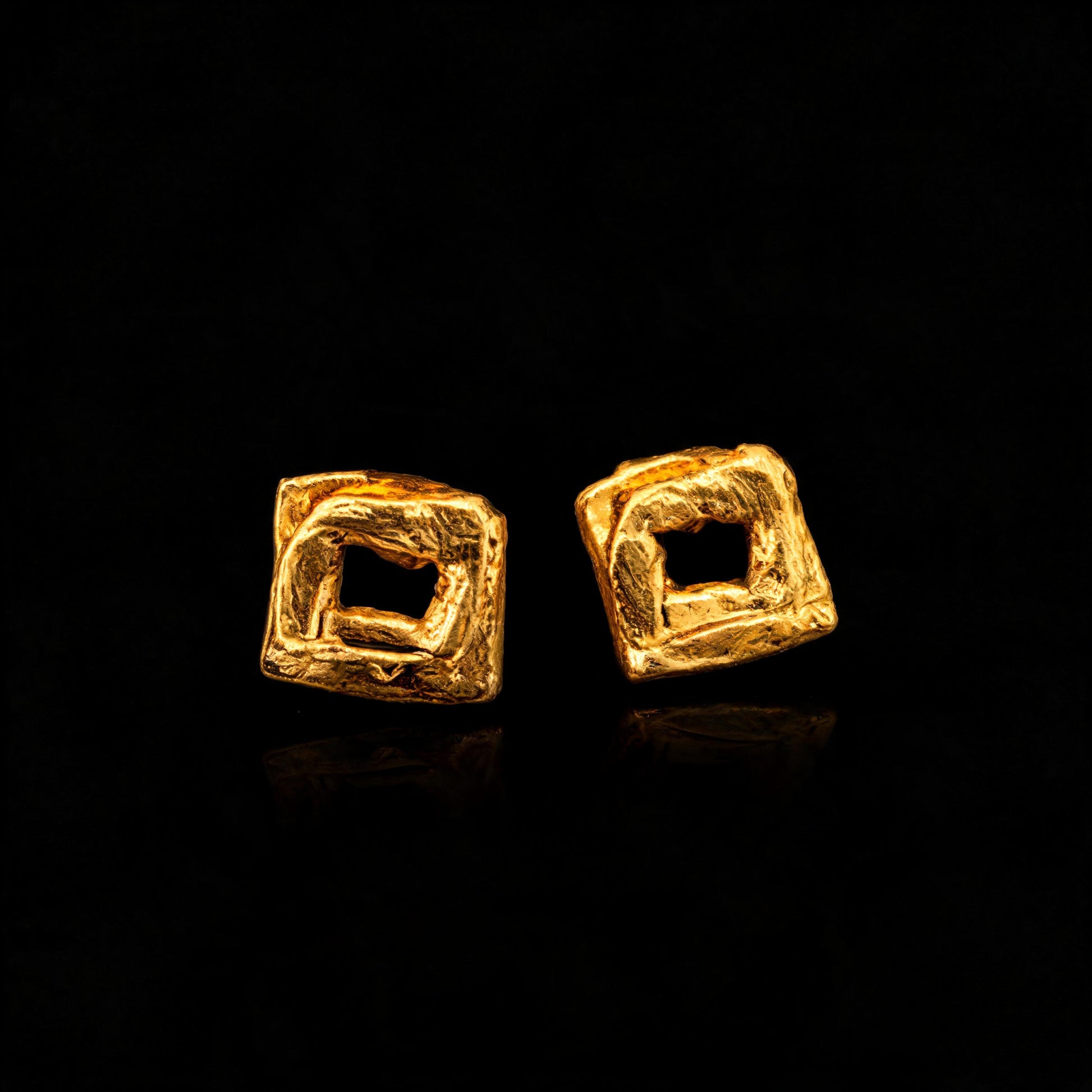 Gold antique frame stud earrings with square open center