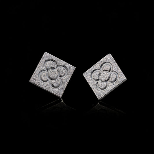 Square Catalan Panot Flower Earrings