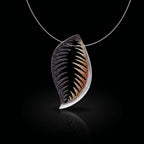 Single leaf-shaped 925 necklace pendant with tropical vein inlay; silver chain