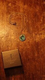 Ona Viva Necklace product video