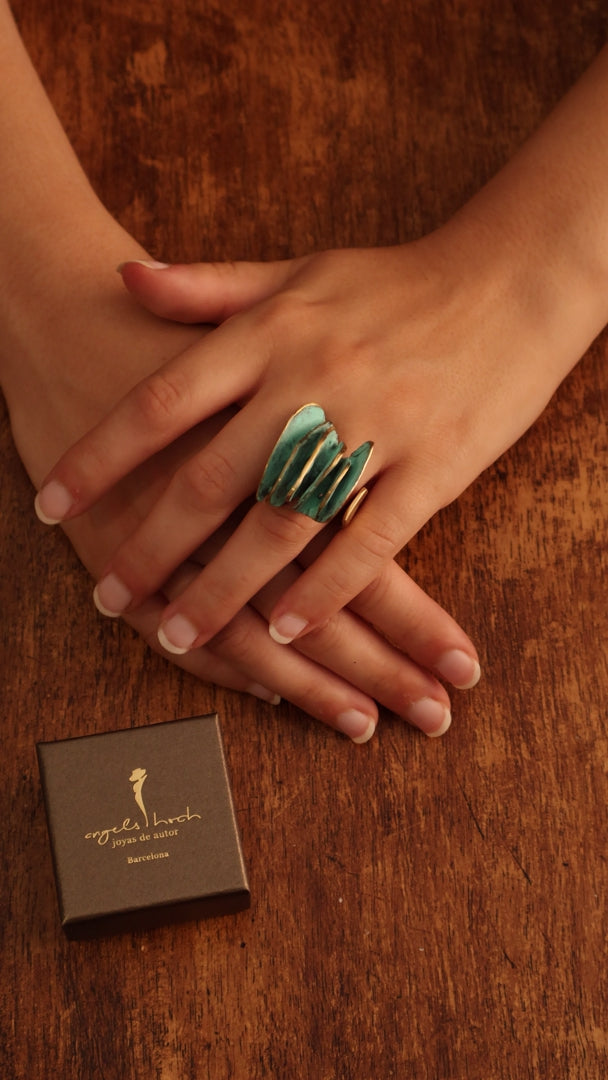 Alis Maris Ring product video