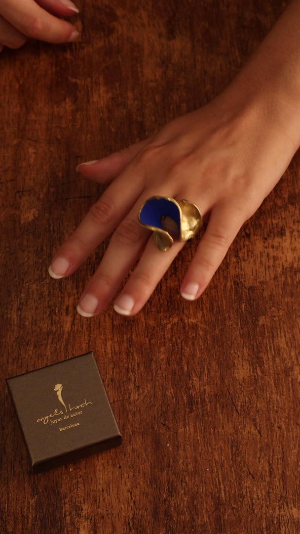 Aurum Unda Ring product video