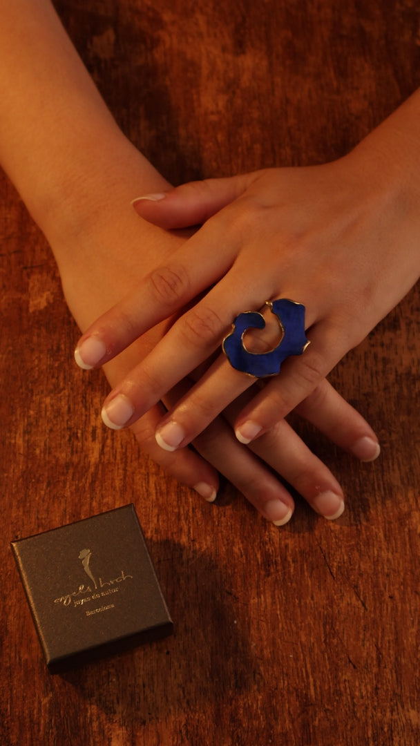 Eterna C Ring product video