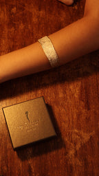 Silver Aurum Circulus Bracelet product video